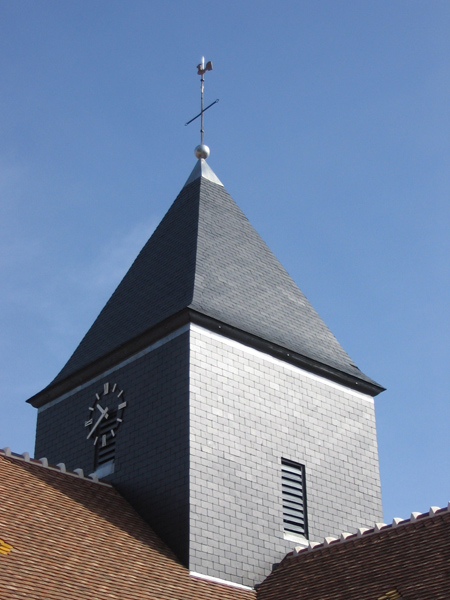 Eglise Lacour-Darcenay (21) - Clocher en ardoise d'Angers
